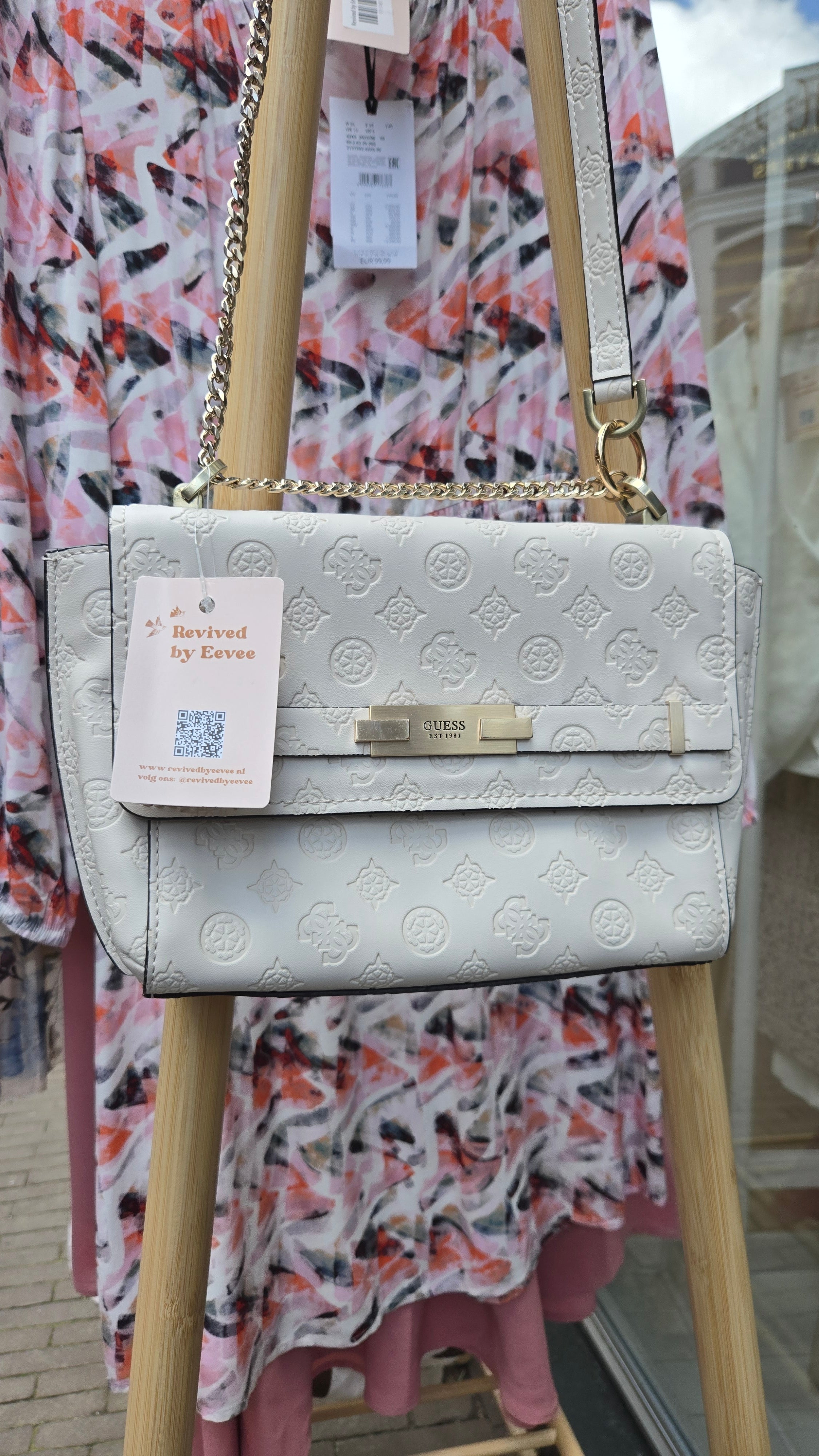 Guess Tas