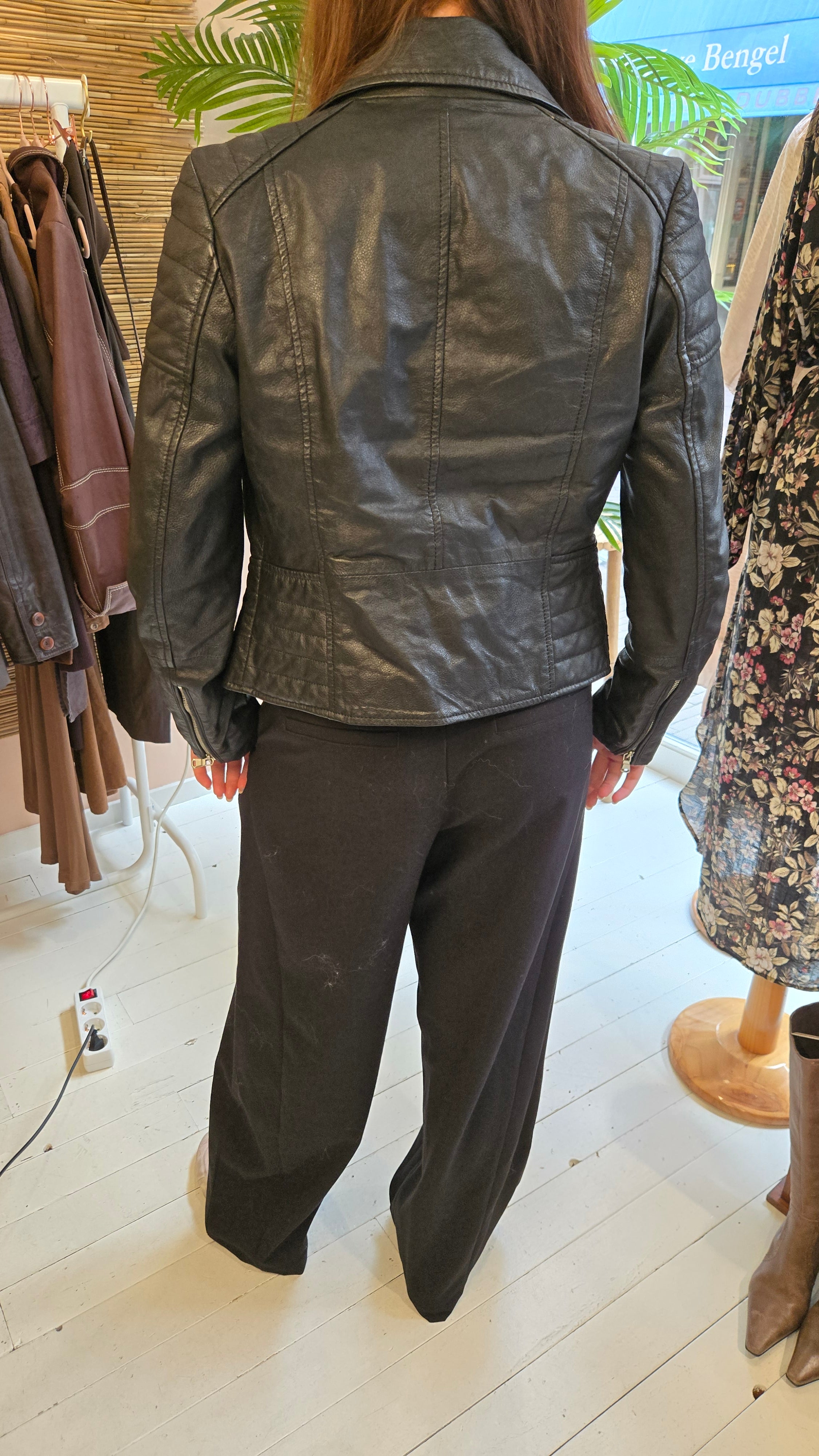 Barneys Originals Zwart Echt Leren Bikerjack Dames 10 / M