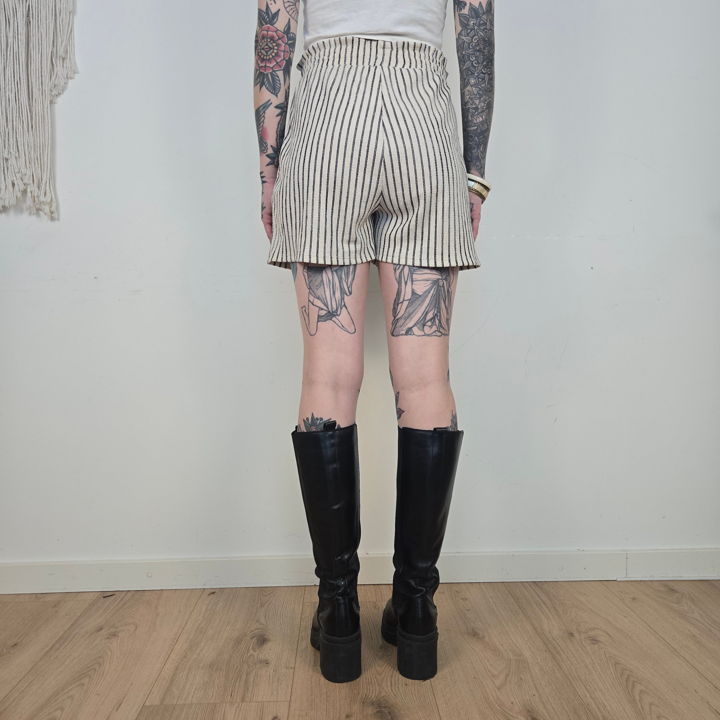 Gina Tricot Gestreepte Korte Broek Dames L