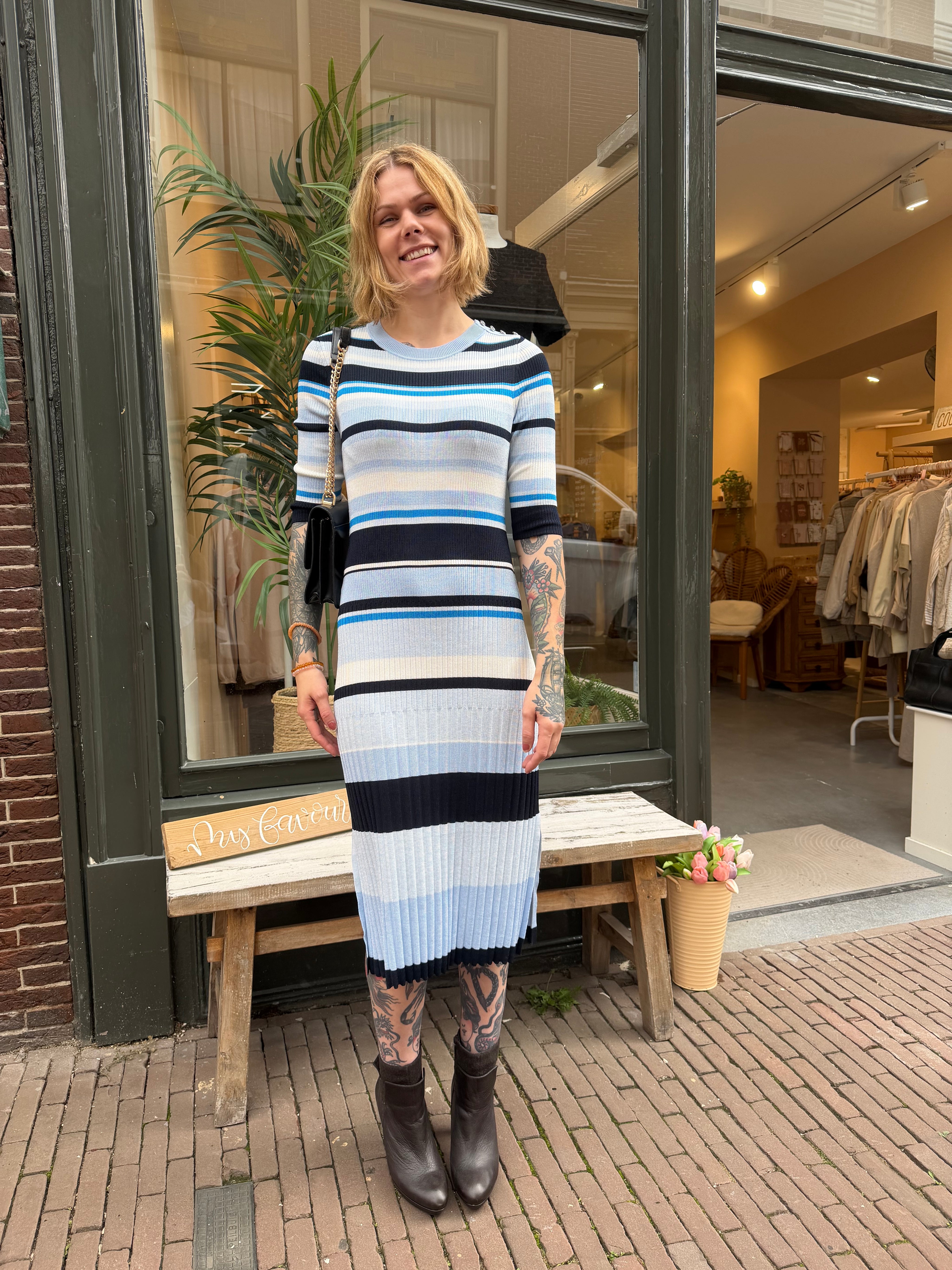 Hugo Boss jurk maat S