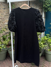 Phase Eight Zwarte Jurk Met Organza Pofmouwen Dames 42 / XL