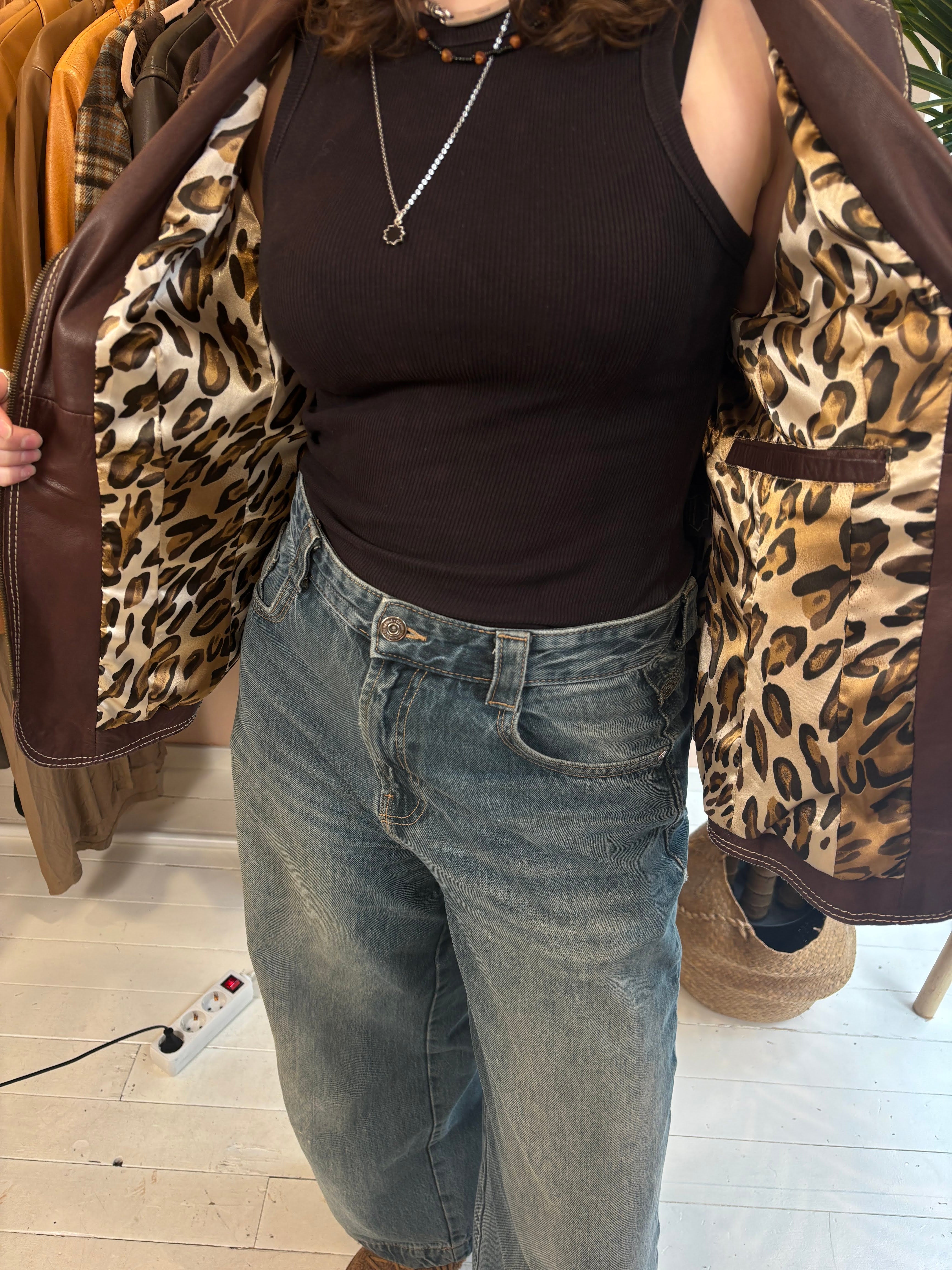Patago Donkerbruine Leren Jas Met Leopard Voering Dames L